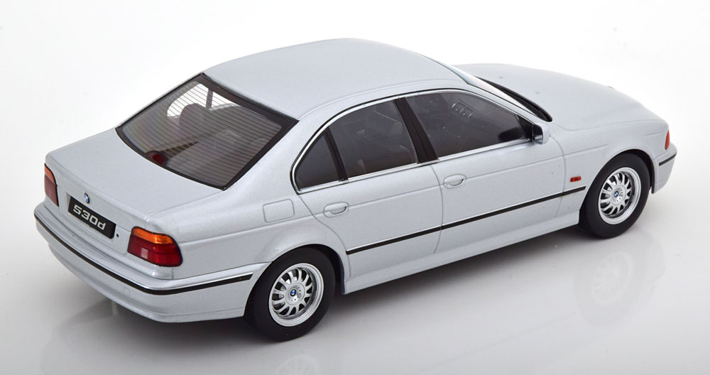 1:18 KK-Scale BMW 530d E39 Saloon 1995 silver