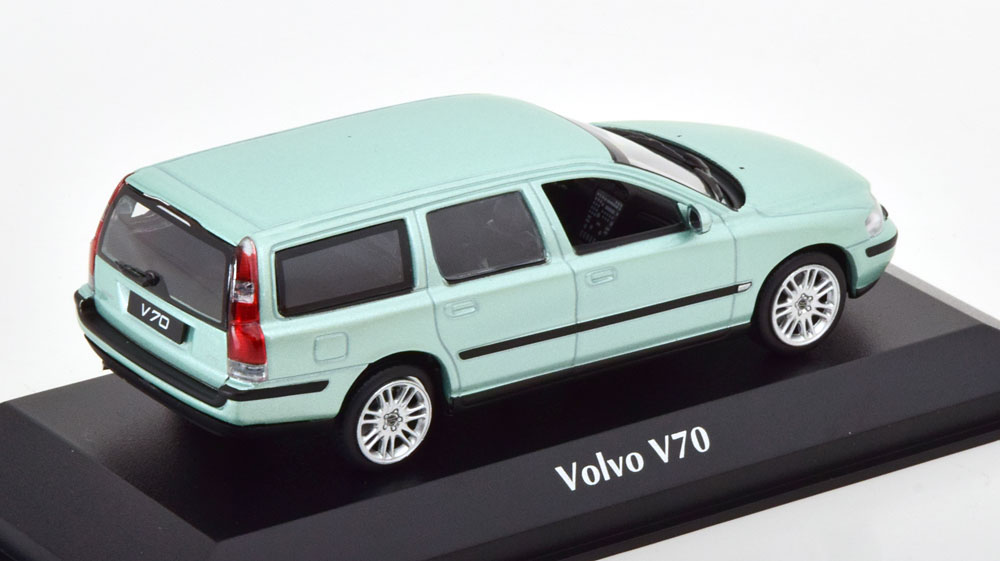 1:43 Minichamps Volvo V70 Break 2000 lightgreen-metallic
