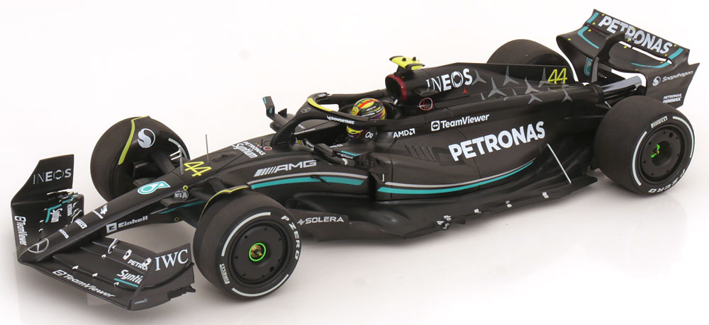 1:18 Minichamps Mercedes AMG W14 GP Bahrain Hamilton 2023
